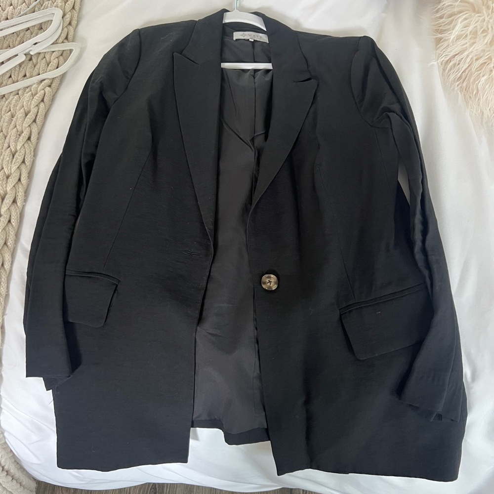 WAYF Black Oversized Blazer